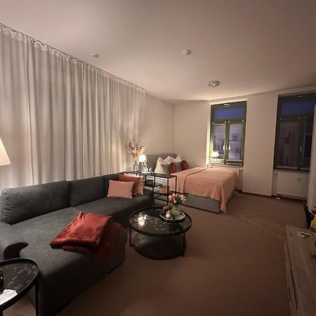 Appartement Strassi 1 à Plauen Extérieur photo